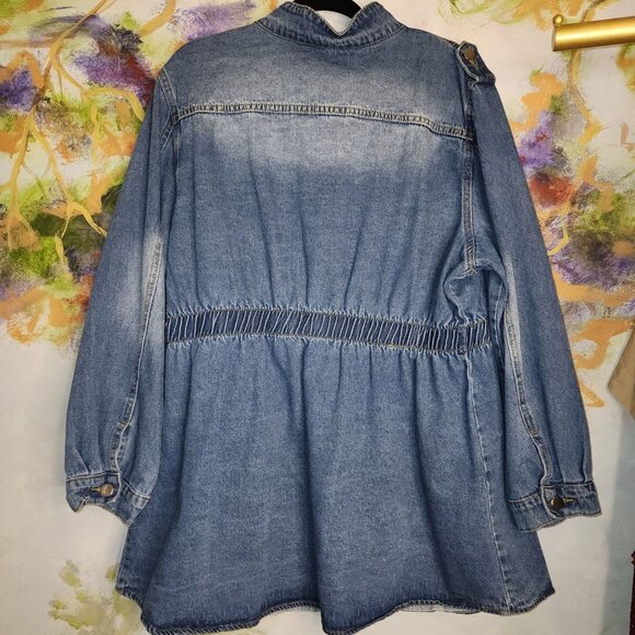 Denim Distressed Vintage Inspired Jacket & Shoulder Epaulet Button Front - Picture 6 of 7